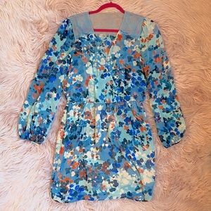 Floral Bcbgmaxazria lace shoulder Dress!